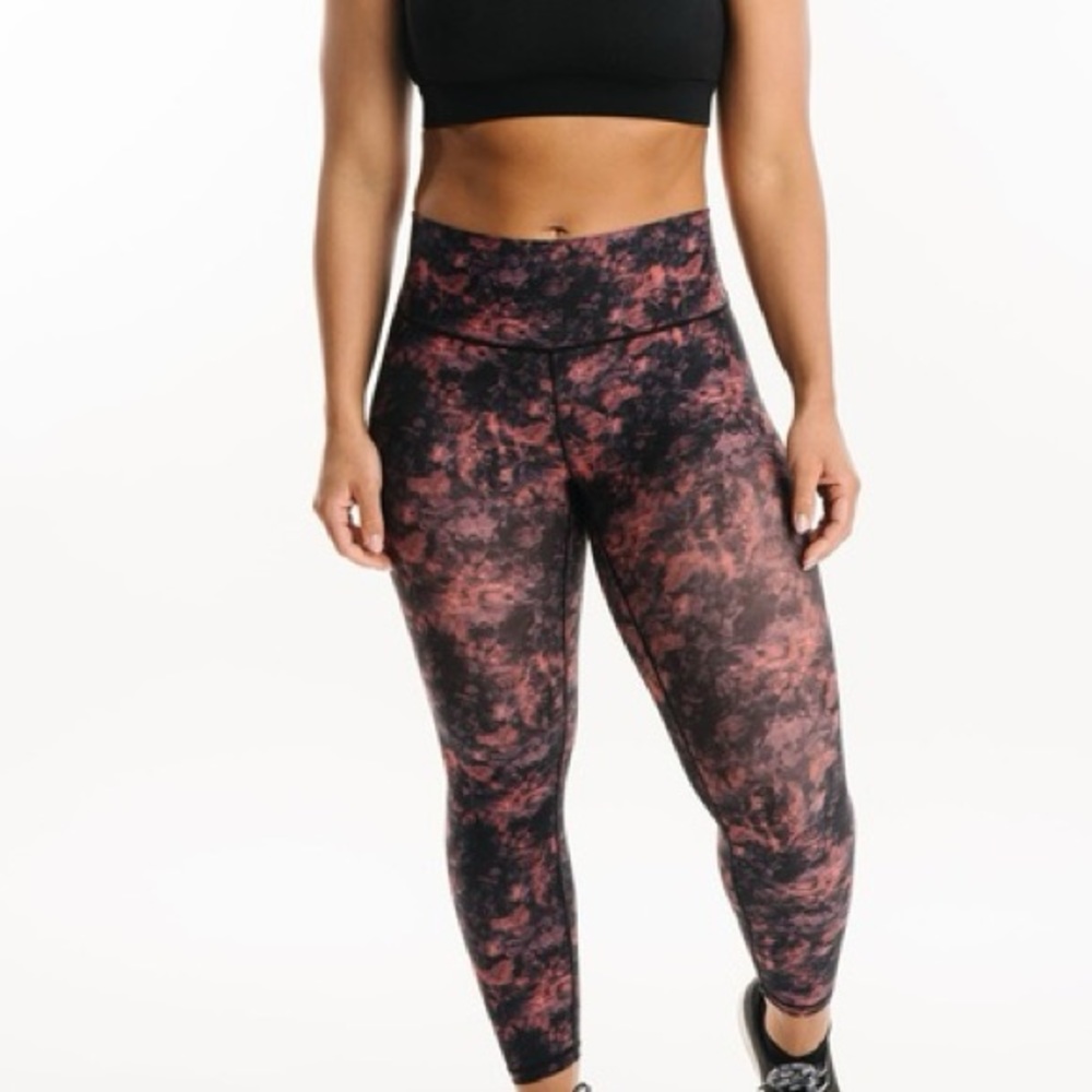 ZYIA - Leggings Red Smoky Hendrix Luxe 7/8 24” Size: M